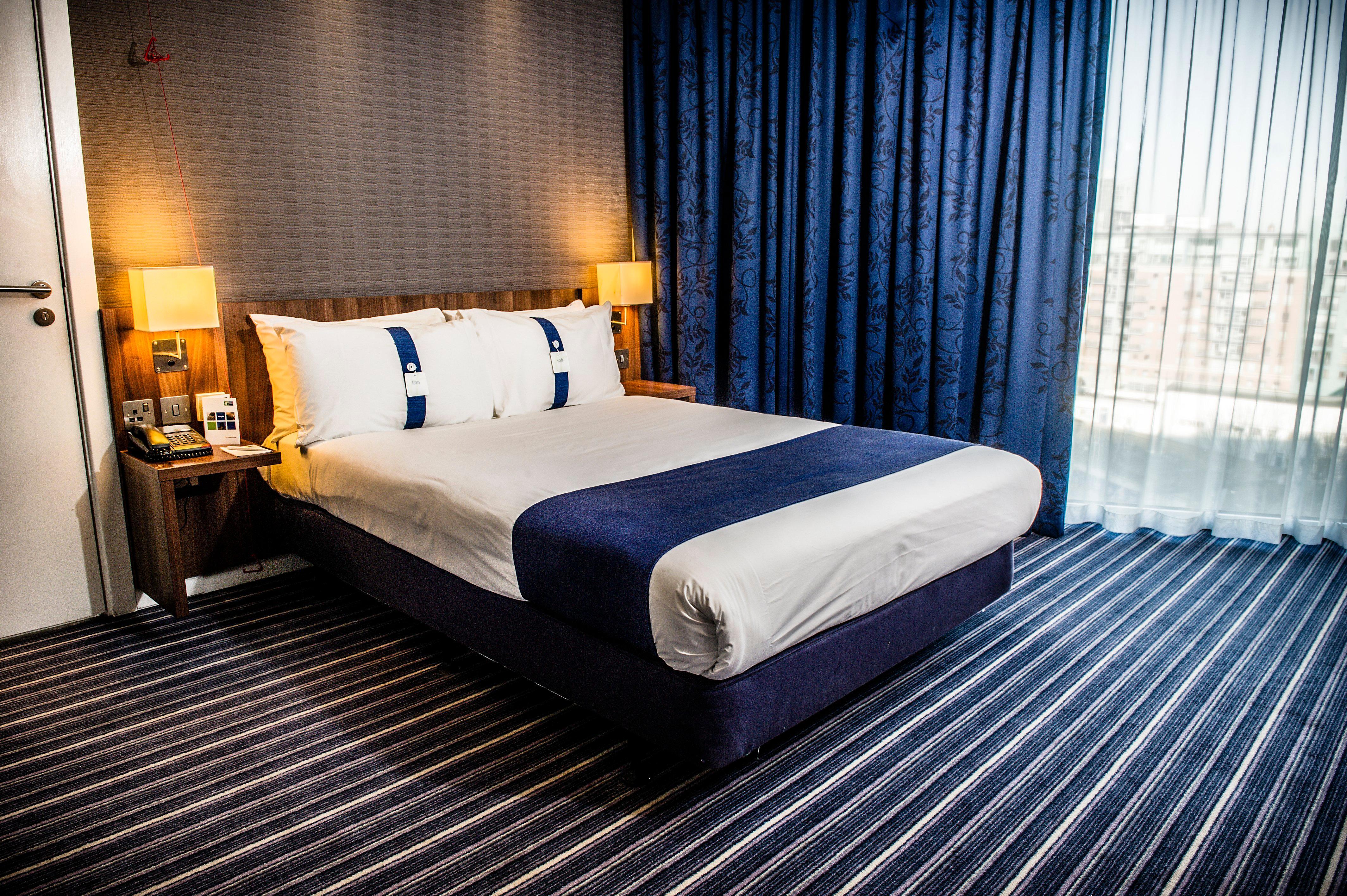 Holiday Inn Express Manchester City Centre By Ihg Exterior foto