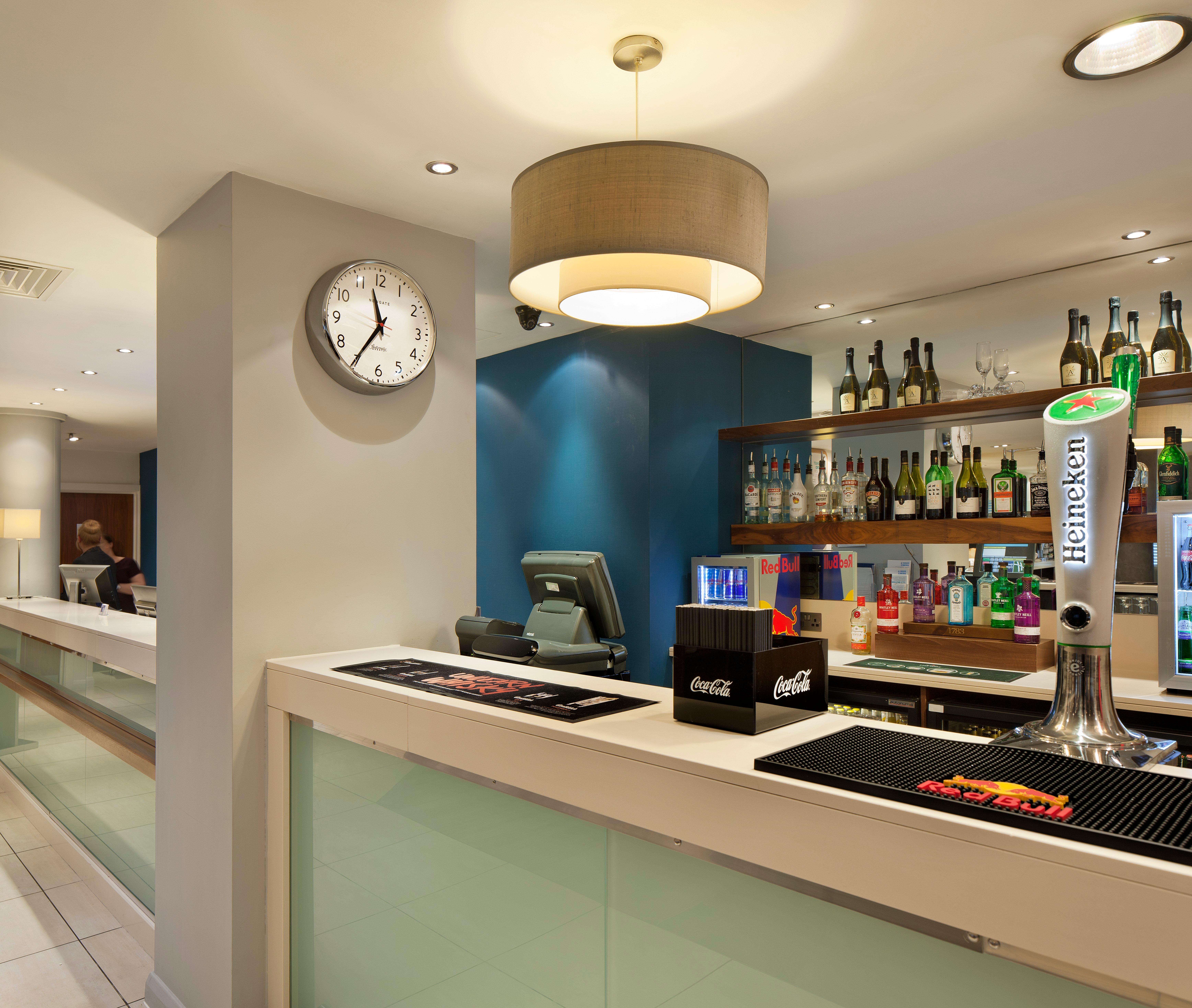 Holiday Inn Express Manchester City Centre By Ihg Exterior foto
