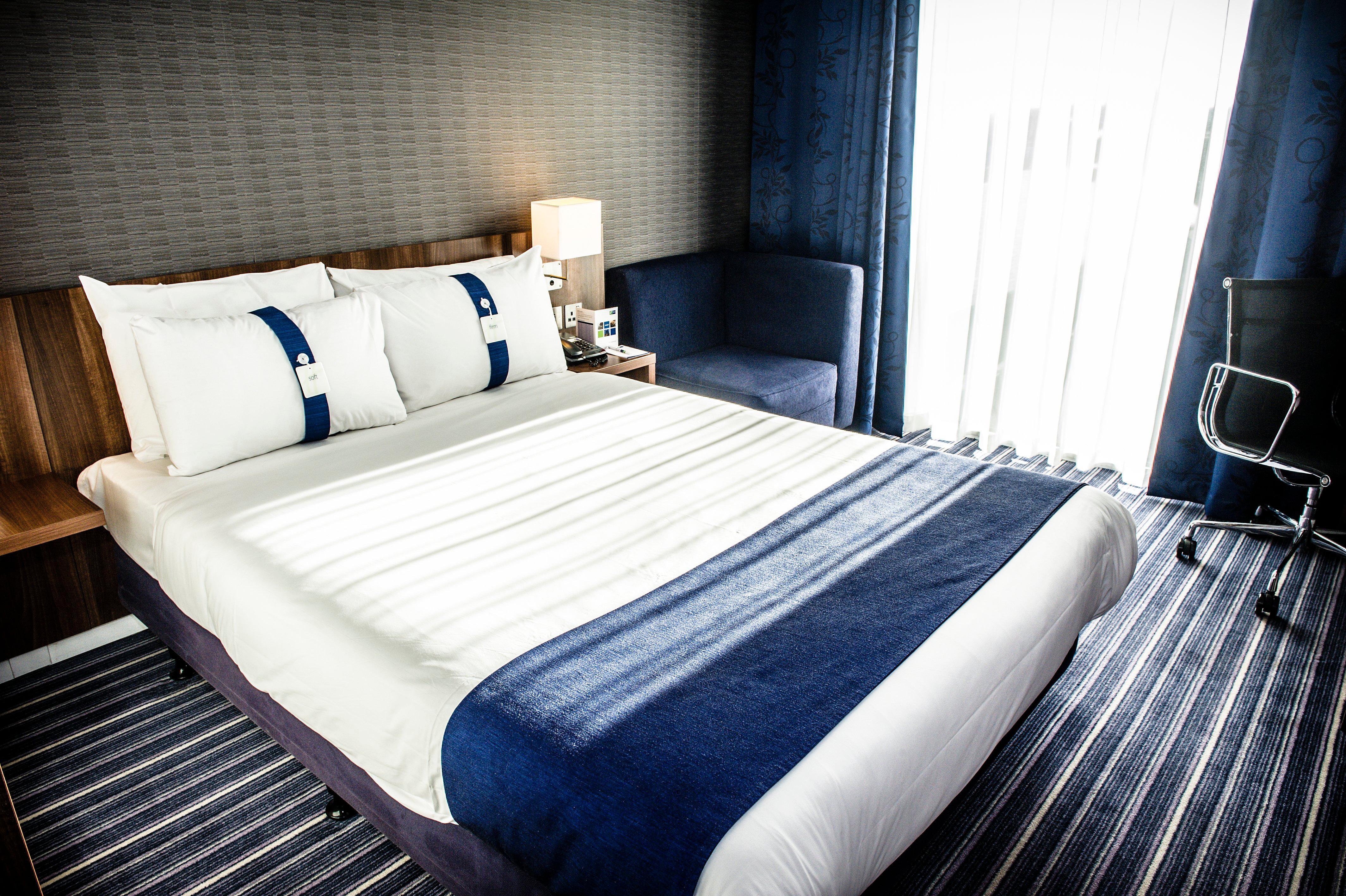 Holiday Inn Express Manchester City Centre By Ihg Exterior foto