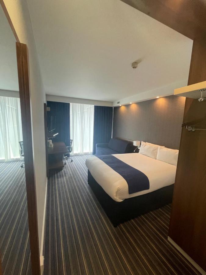 Holiday Inn Express Manchester City Centre By Ihg Exterior foto