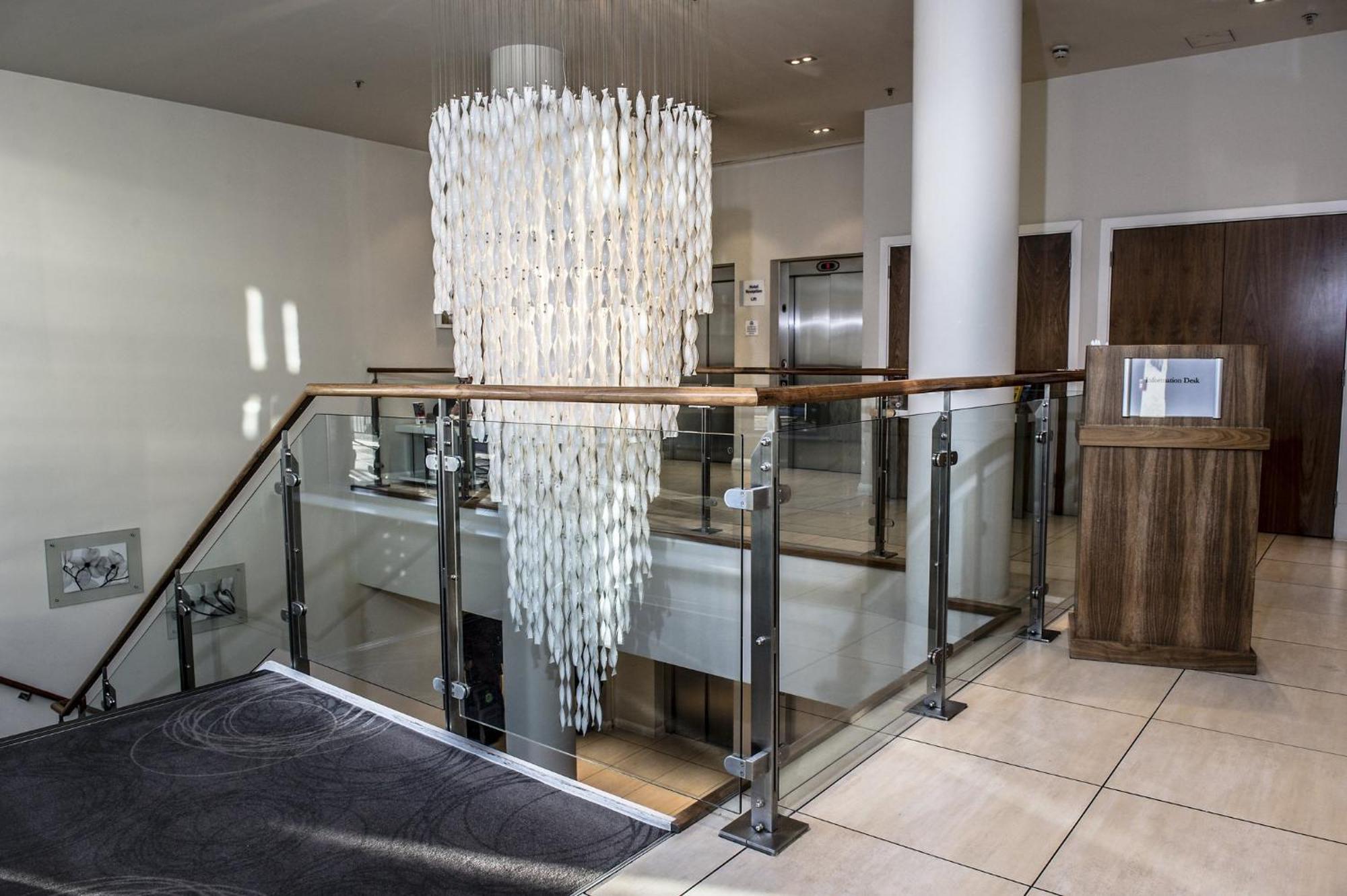 Holiday Inn Express Manchester City Centre By Ihg Exterior foto